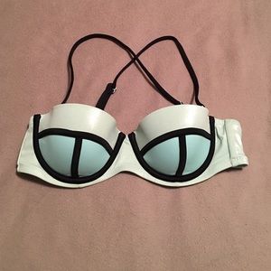 Victoria's Secret Bikini Top 34B