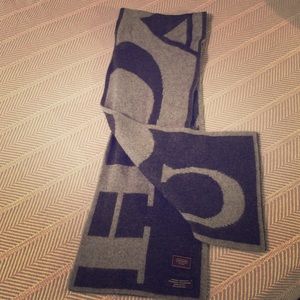 Coach scarf