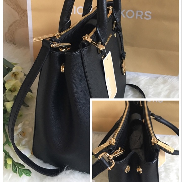 ❌SOLD❌ New MK handbag - Picture 2 of 4