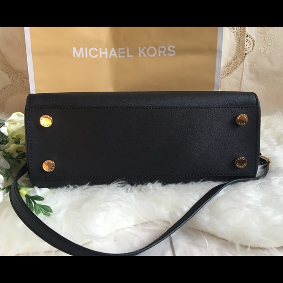 ❌SOLD❌ New MK handbag - Picture 4 of 4