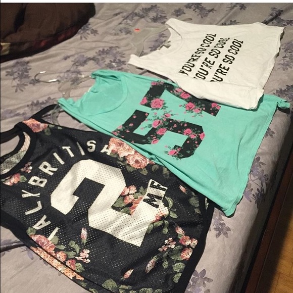 Graphic Tank Bundle