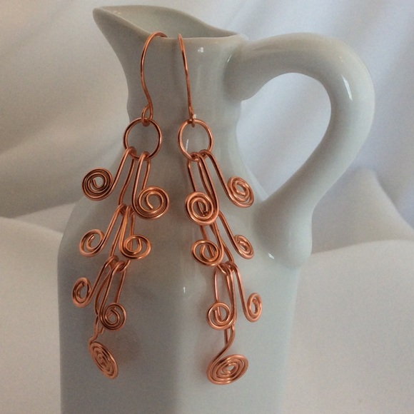 🎉SOLD🎉HOST PICK 💜 Egyptian Swirl Earrings - Picture 2 of 4