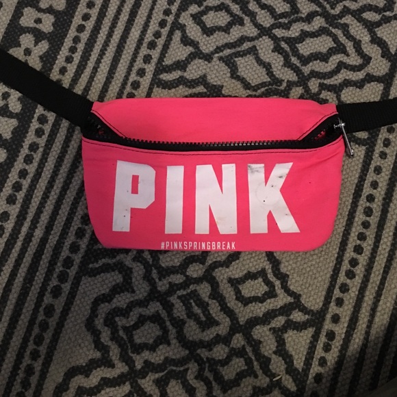 PINK fanny pack ❌TRADED❌