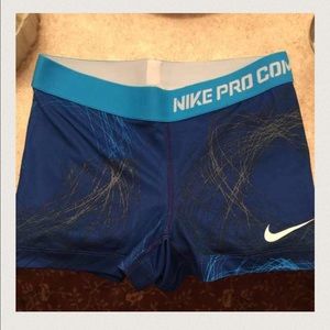 Nike Pro Combat