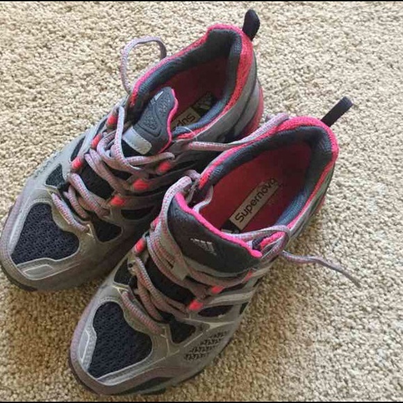 Like new Adidas Supernova six 6 make an offer