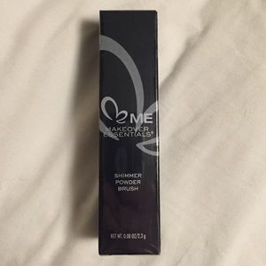 Shimmer Powder Brush *Brand new*