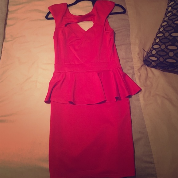 Red holidays dress !