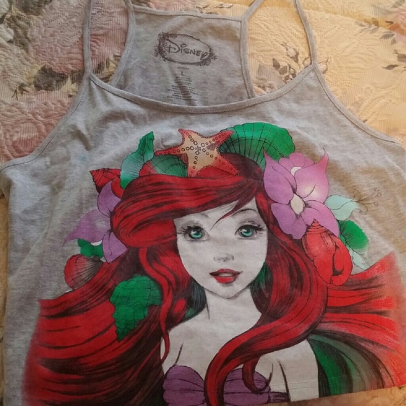 Hot topic tank top
