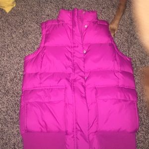 Pink gap vest