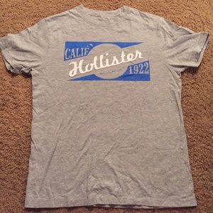 Hollister T-Shirt
