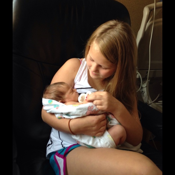 Meet your Posher, Marissa - Picture 1 of 1