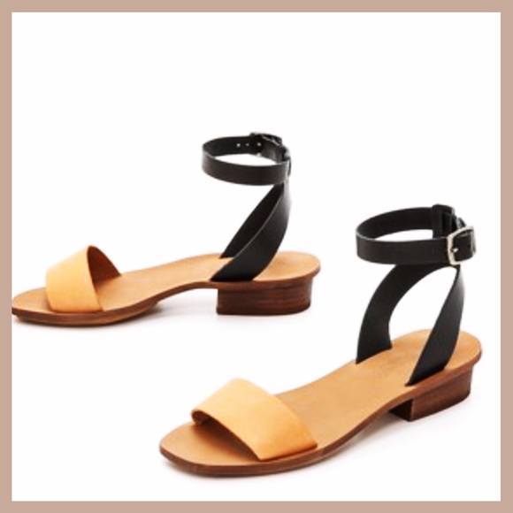 Madewell Shoes - MADEWELL 💛FLASH SALE💛COLOR-BLOCK SANDALS