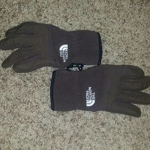 North face gloves