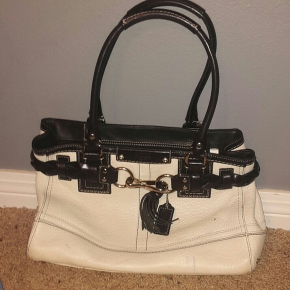 Coach Handbags - Dooney & Bourke Purse