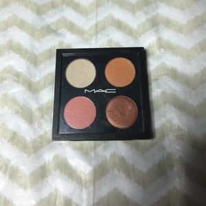 Mac cosmetic quads