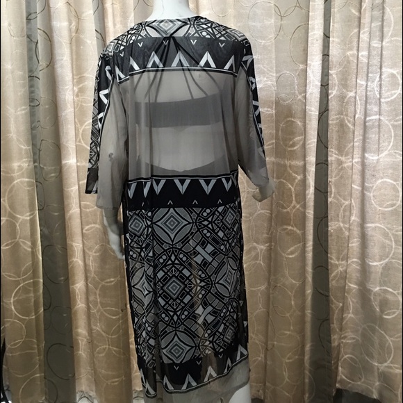 Was $28❗️Tribal Print Chiffon Beach Cover-Up - Picture 3 of 4