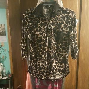 Cheetah half sleeve