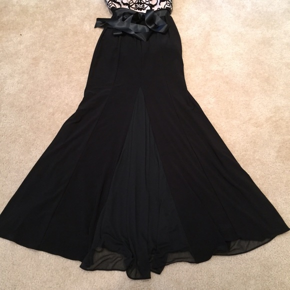 New Betsy & Adam long dress black/nude - Picture 4 of 4