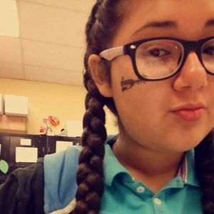 Meet your Posher, Iliana