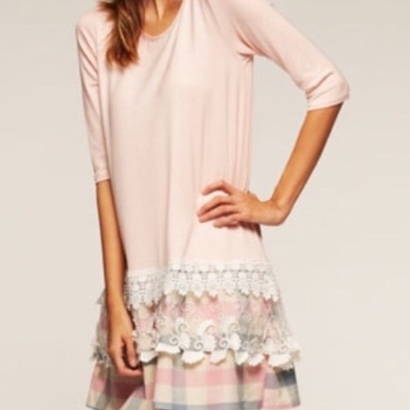 🌸 GOTTA GO SALE! The Sandra Dress🌸 - Picture 4 of 4