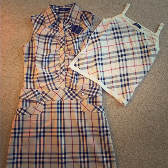 Burberry Dresses & Skirts - Sleeveless Burberry dress NWT