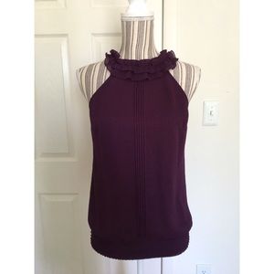 Guess Ruffles neck backless sleeveless top