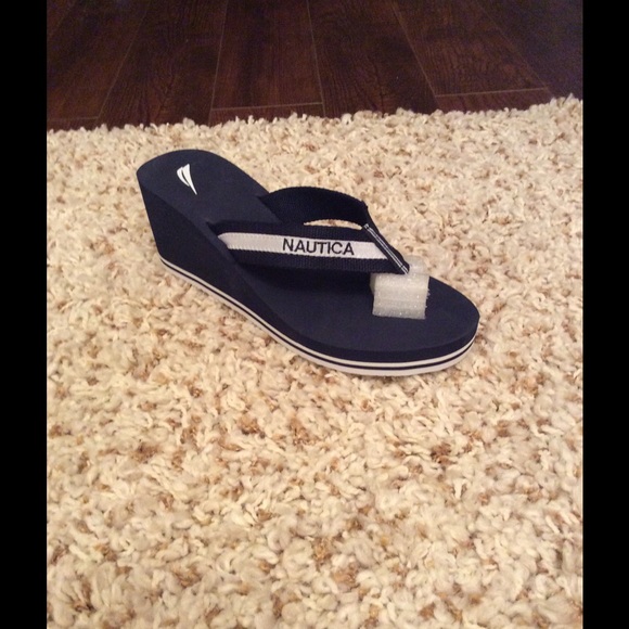 Nautica Flip Flops Last One-SOLD