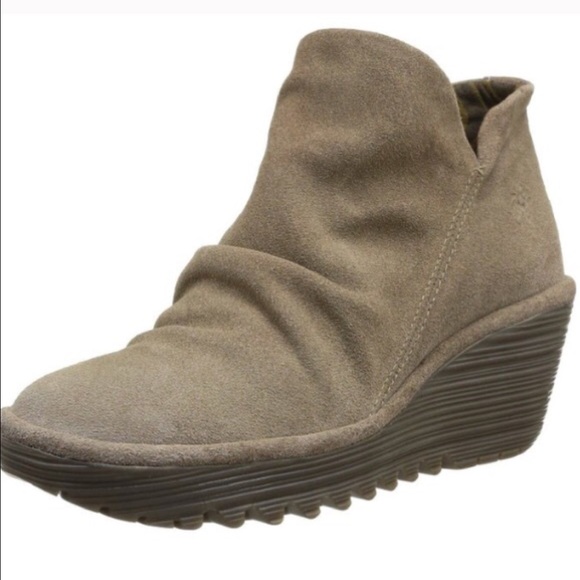 Fly London Shoes - 😍FLY LONDON Yip Suede Ankle Booties