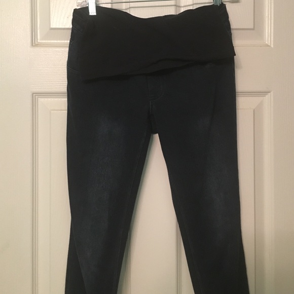 Motherhood Maternity pants