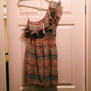Adorable boutique style dress!