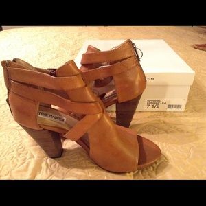 Steve Madden Spriing Cognac Sandal Booties.   71/2
