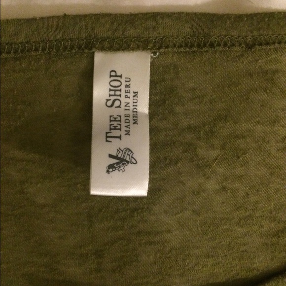 Basic tee - Picture 2 of 3