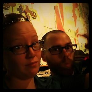 Meet your Posher, Becca