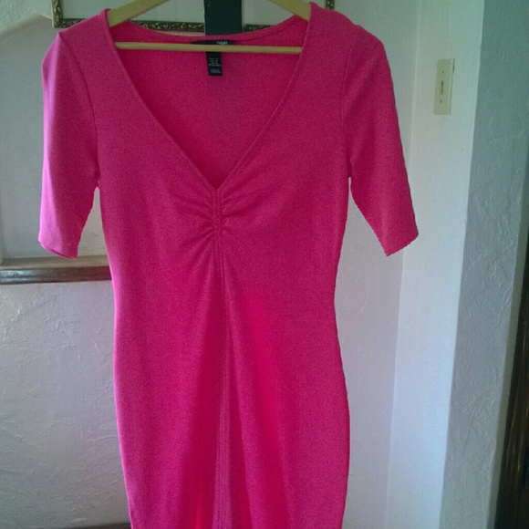 Hot Pink H&M form-fitting dress