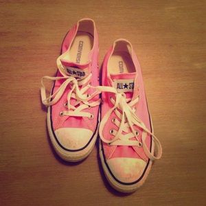 Pink Converse Chuck Taylor All Star