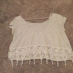 ❌❌cream crop top❌❌