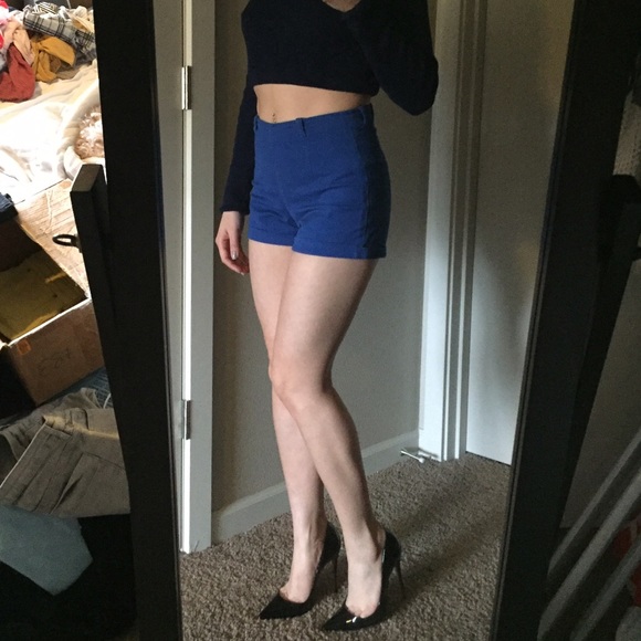 F21 cobalt blue high waist cuffed shorts 24