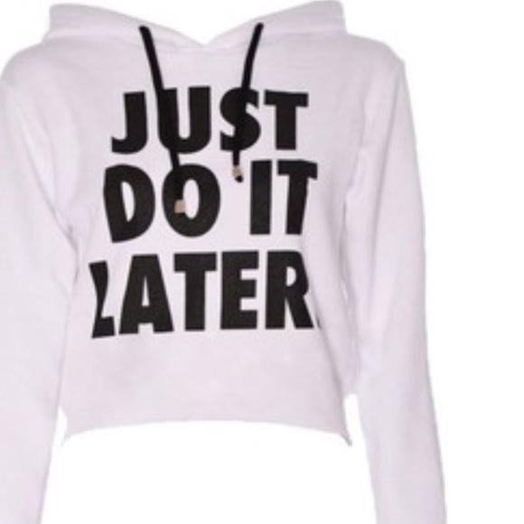 Nike Sweaters - Nike sweater