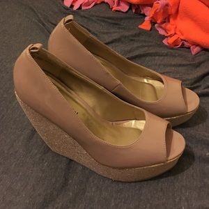 Madden girl wedges