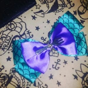 The Little Mermaid Hair Bow🐚