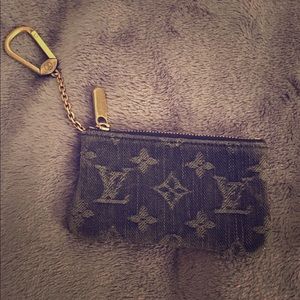 Louis Vuitton Creditcard Keychain