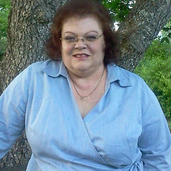 Meet your Posher, Rondalyn - Picture 1 of 1