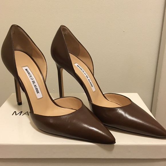 Manolo Blahnik Tayler Pumps