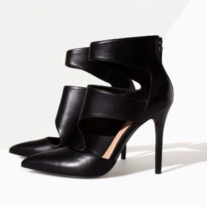 Zara Black Cut Out Heels