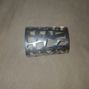 Express cuff
