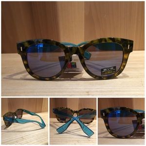 Eyedentification sunglasses love them!!❤️❤️❤️