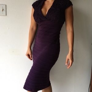 💥SOLD💥Sexy Aubergine Midi