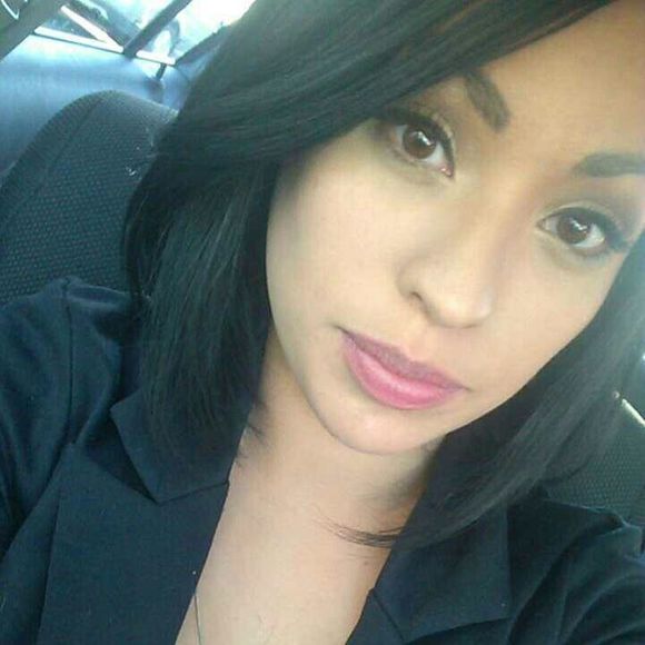 Meet your Posher, Crimson