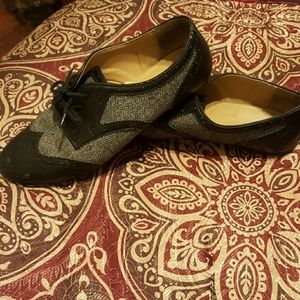 Oxford style shoes!!