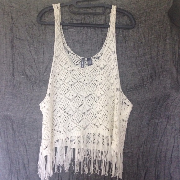 Crocheted tank womenswear